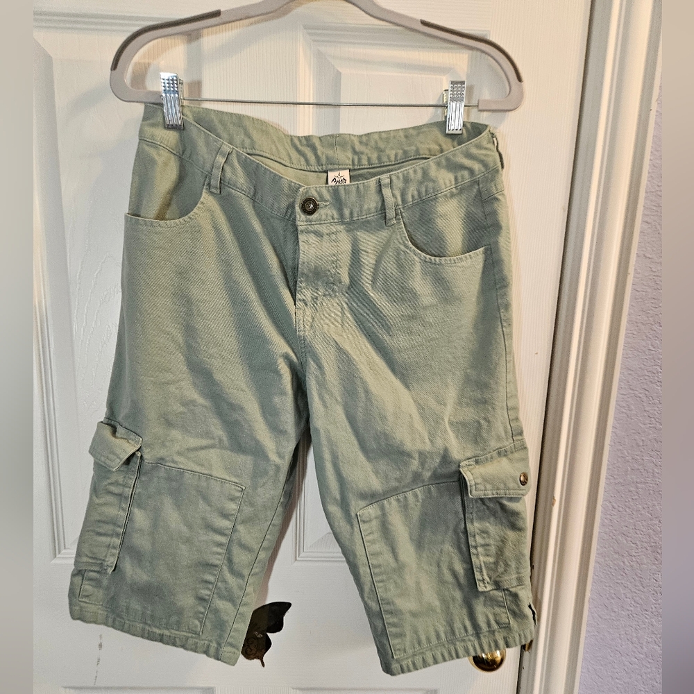 Prana Women's Light Sage Green Cargo Shorts